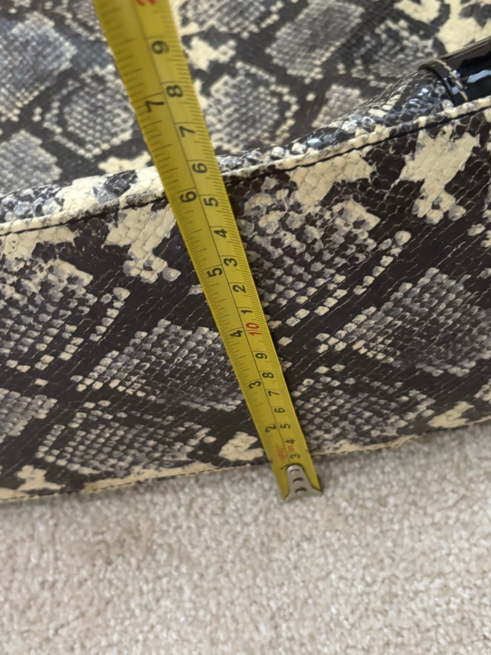 Dooney & Bourne Black/Cream Snake-Skin Print Leather Hobo Bag w Patent Leather - Picture 15 of 16